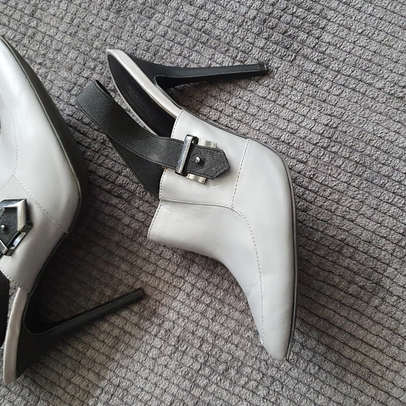 Slip On, Sling Back Booties - Picture 4 of 6